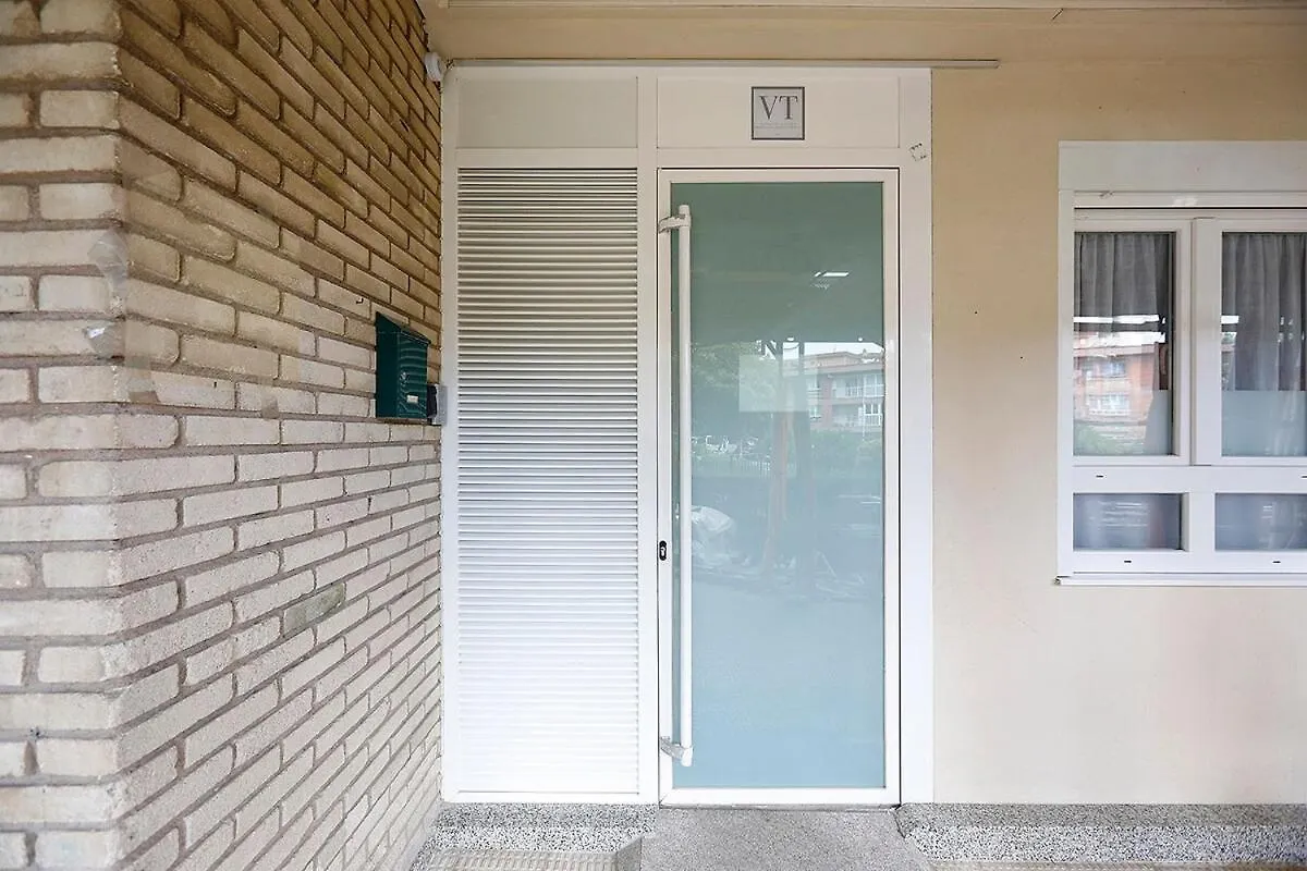 Modern Apartment Well Connected サン・セバスティアン